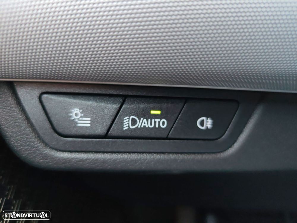 BMW 225xe Active Tourer e xDrive - 26