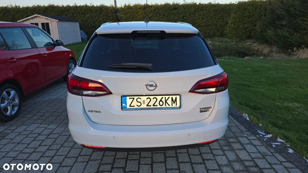 Opel Astra 1.4 T Dynamic S&S - 5