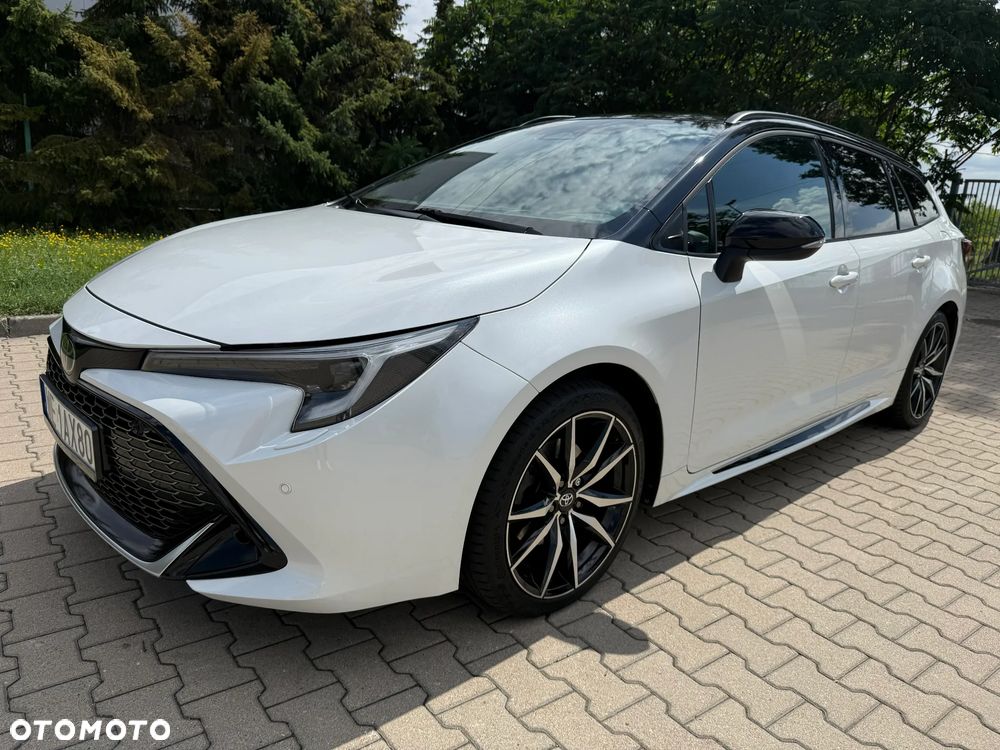 Toyota Corolla 2.0 Hybrid GR Sport Dynamic - 1