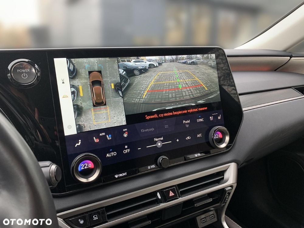 Lexus RX 450h+ Omotenashi - 20