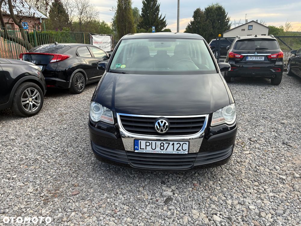 Volkswagen Touran 1.6 - 2
