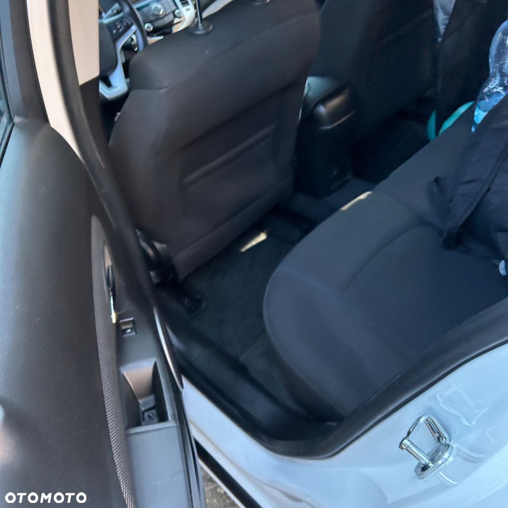 Chevrolet Cruze 1.6 LT+ - 10