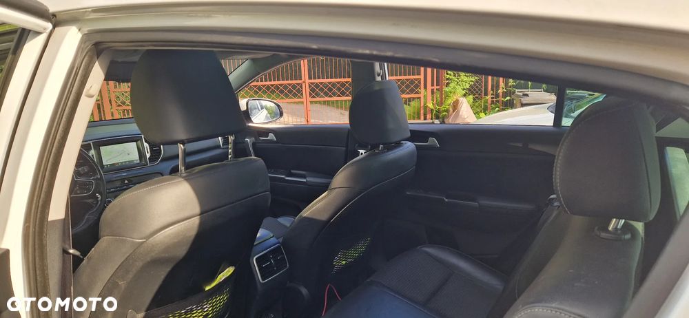 Kia Sportage 1.6 T-GDI L 2WD - 12