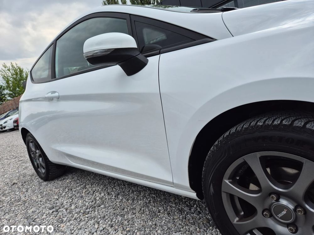 Ford Fiesta 1.1 TREND - 19