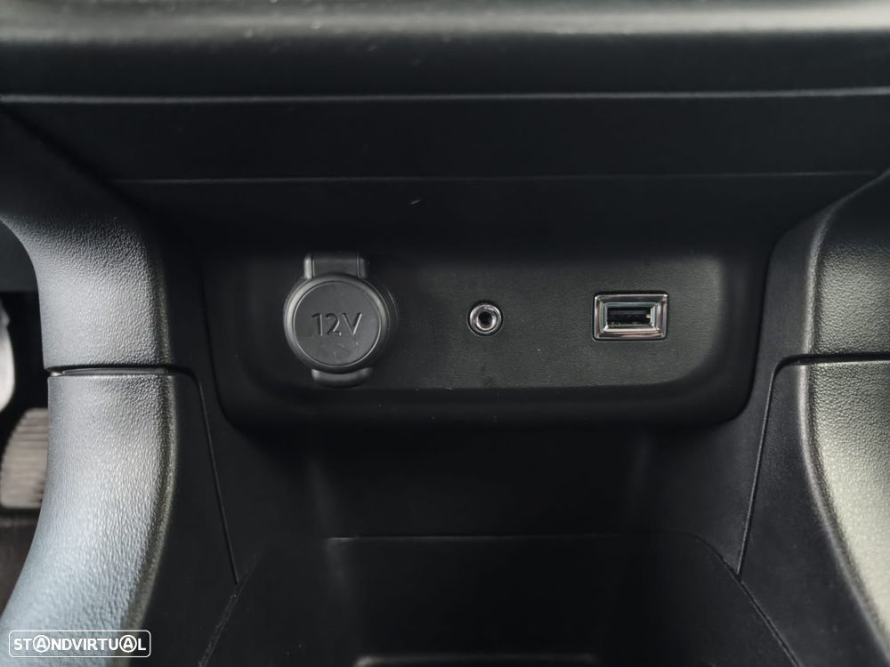 Citroën C3 1.6 BlueHDi Shine - 15