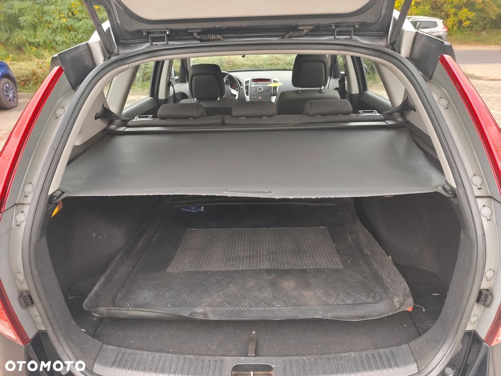 Kia Ceed 1.6 Comfort + - 7