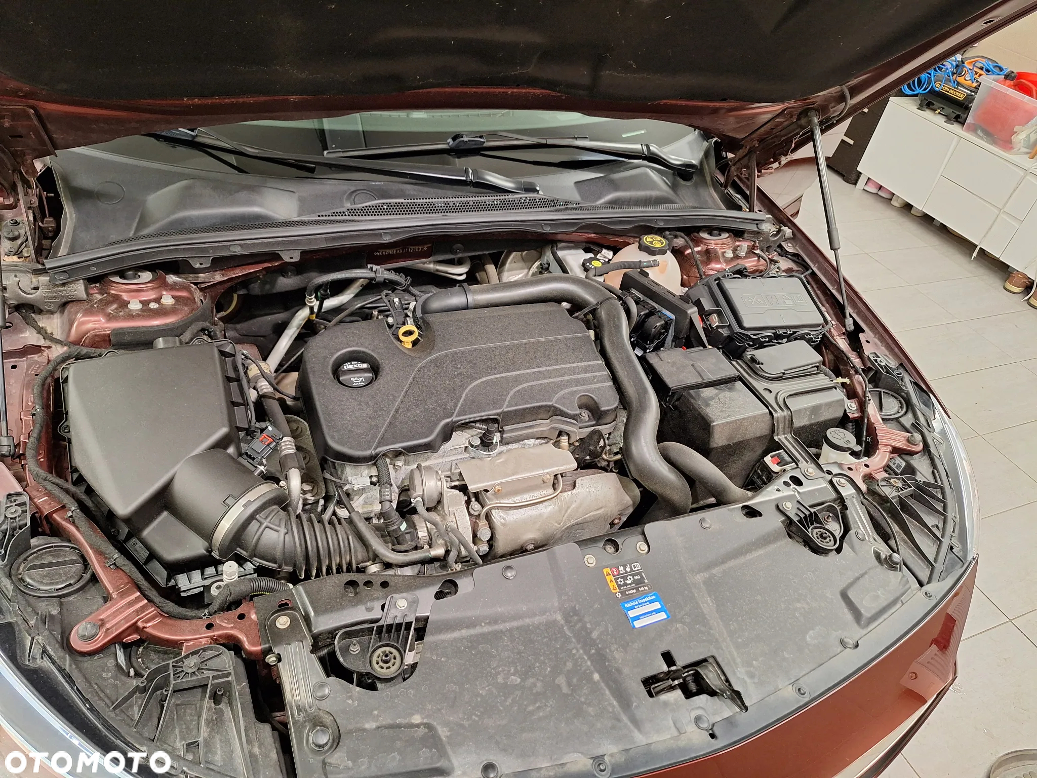 Opel Insignia 1.5 T Exclusive S&S - 37