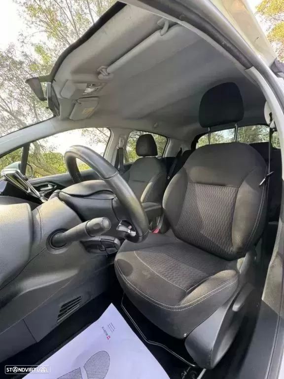 Peugeot 208 1.6 BlueHDi Active - 14