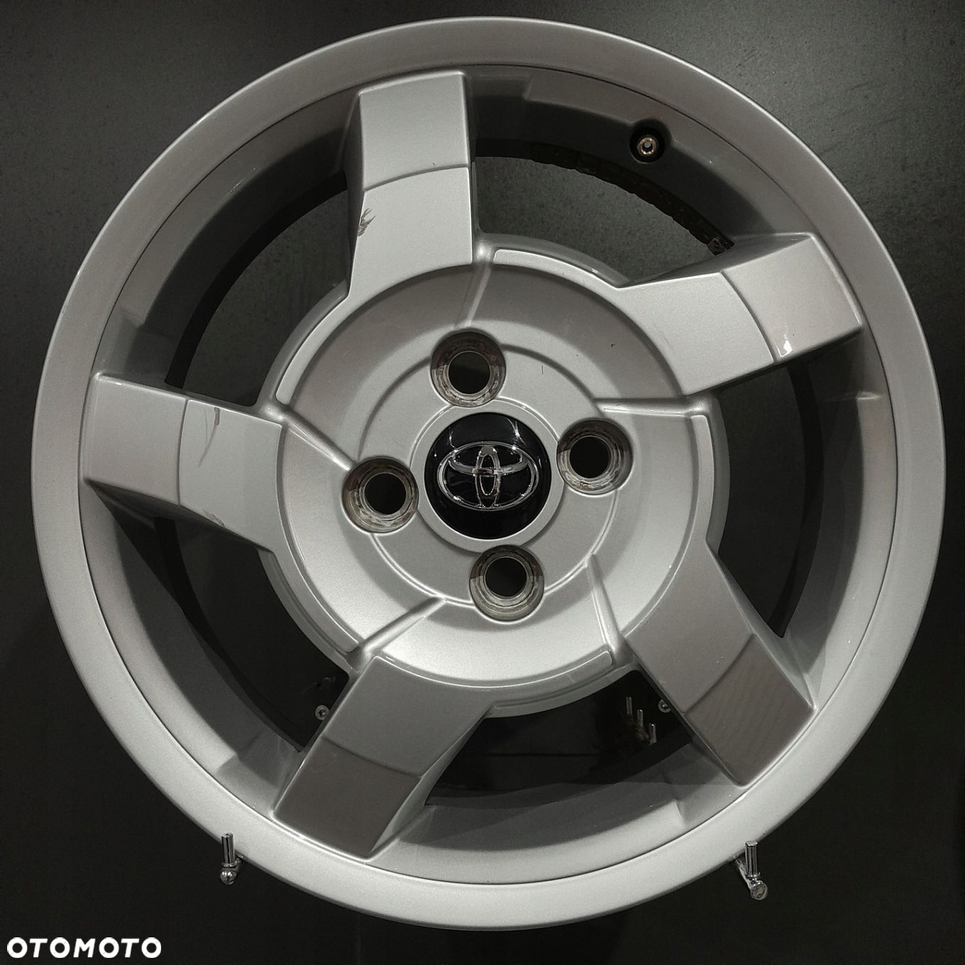 Felgi 15 4x100 Toyota Aygo F507034-50 - 3