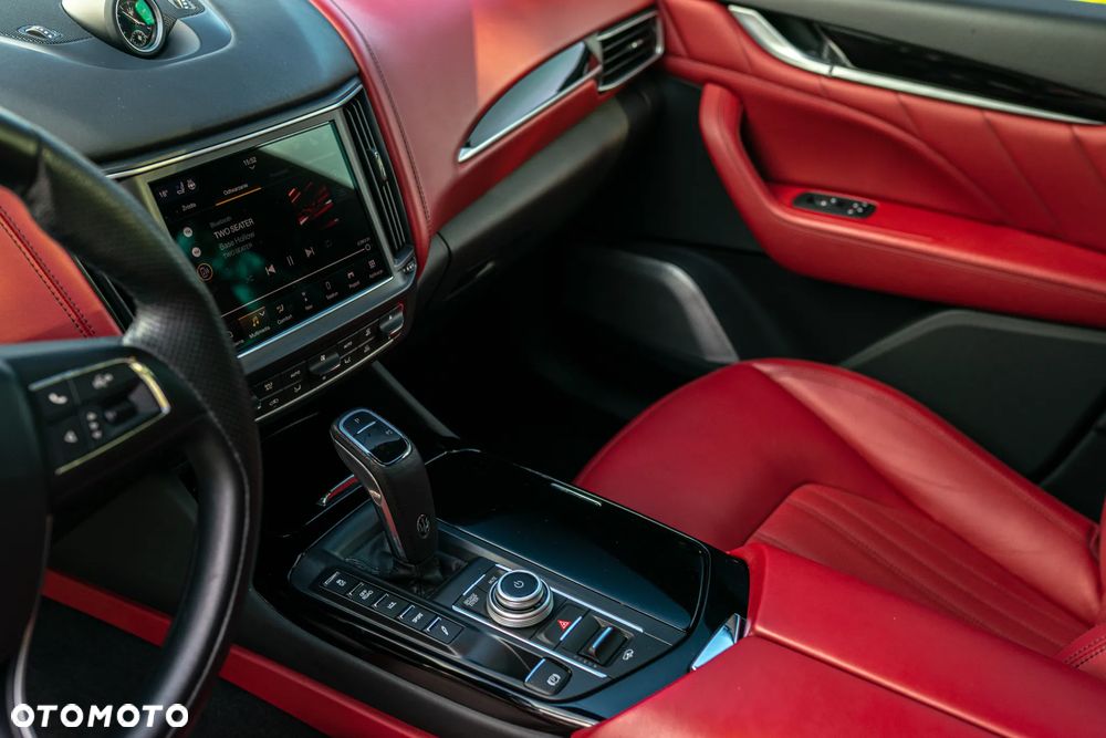 Maserati Levante - 17
