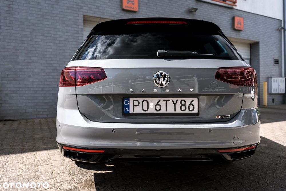 Volkswagen Passat 2.0 TSI 4Mot Elegance DSG - 10
