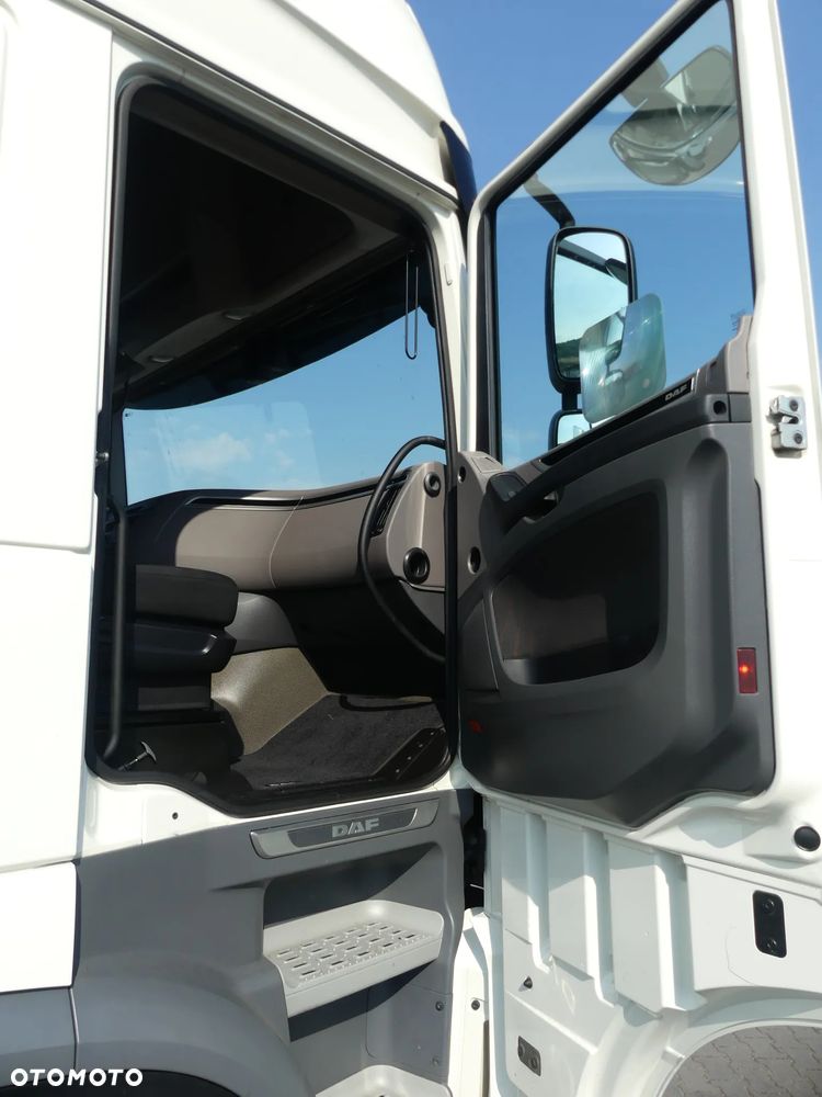 DAF XF 106.480 / LOW DECK / SUPER SPACE CAB / EURO 6 / 2021.09/ - 21