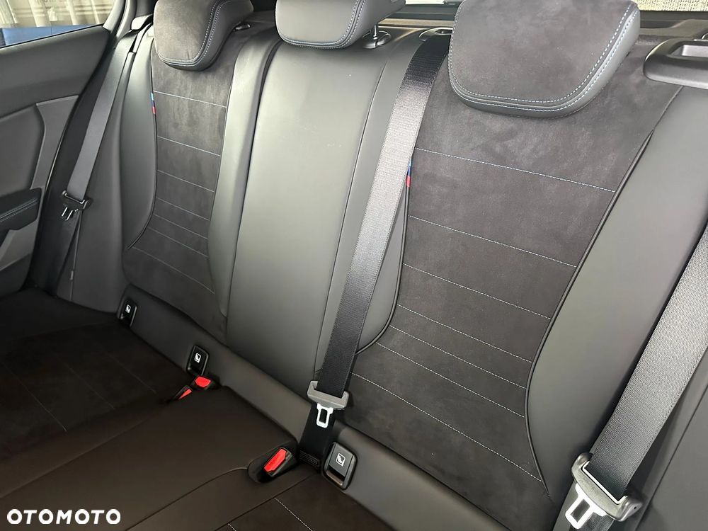 BMW Seria 1 123 mHEV xDrive - 21