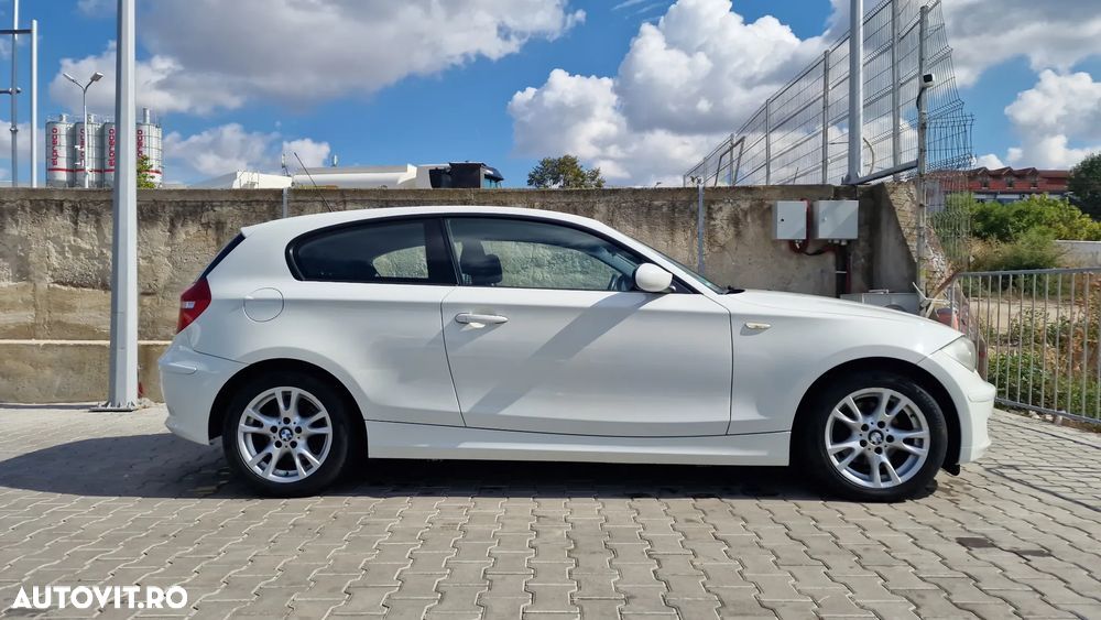 BMW Seria 1 118i - 1