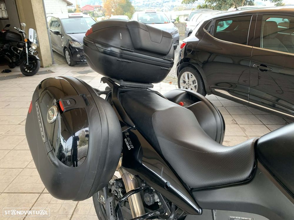 Suzuki DL VStrom 650 - 10