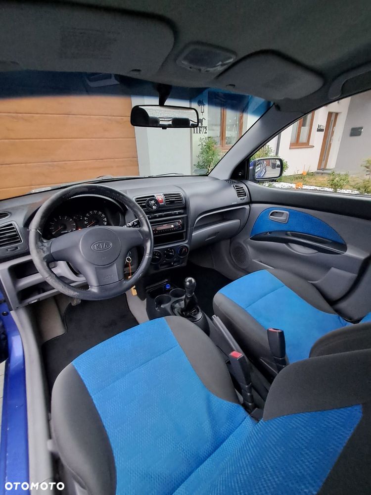 Kia Picanto 1.0 (air2 swo) / Family + - 15