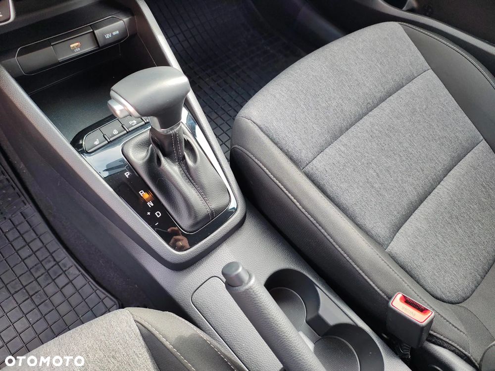 Kia Stonic - 17
