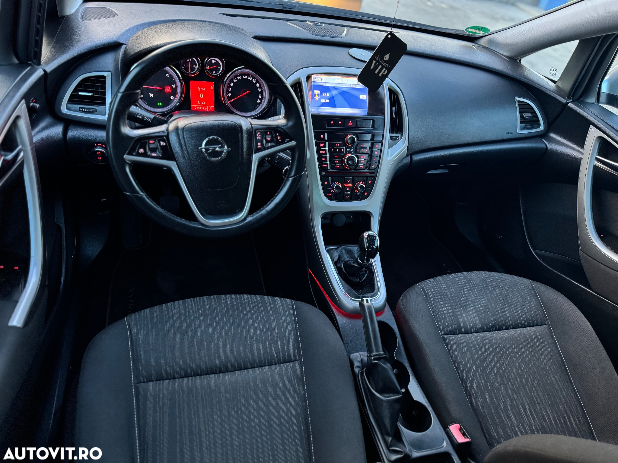 Opel Astra 1.7 CDTI DPF Sports Tourer Design Edition - 6