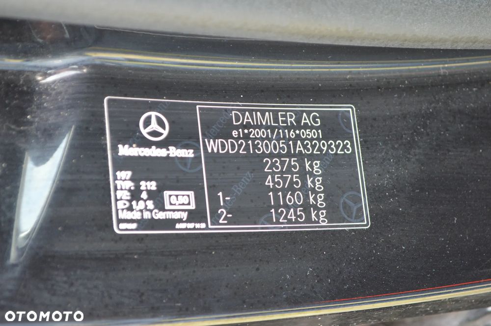 Mercedes-Benz Klasa E 220 d 9G-TRONIC - 32
