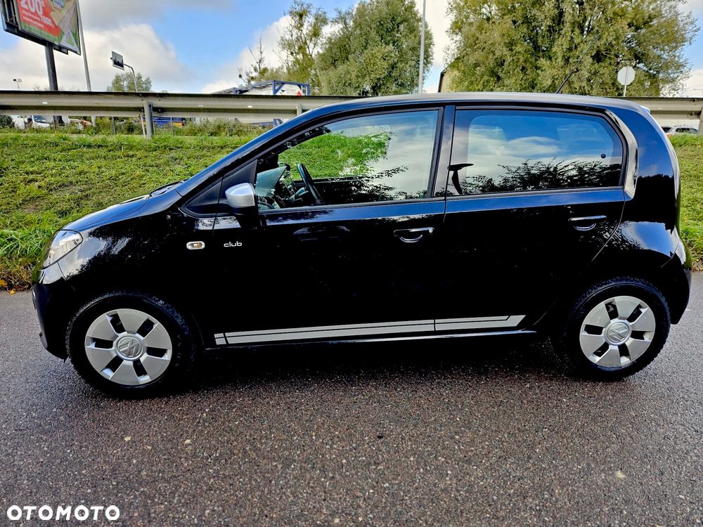 Volkswagen up! club - 16