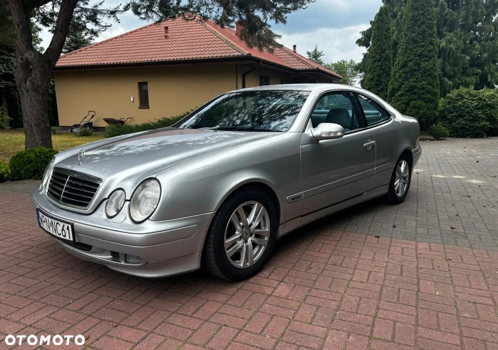 Mercedes-Benz CLK - 2