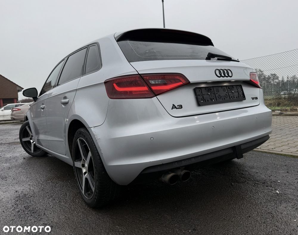 Audi A3 Sportback 1.4 TFSI Attraction - 12