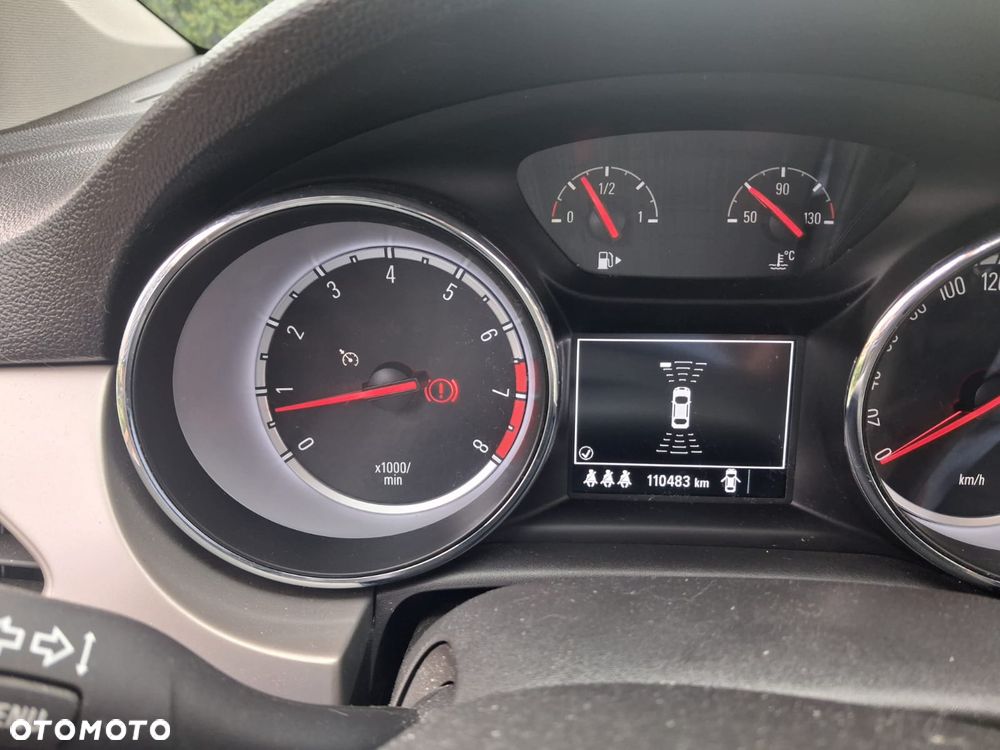 Opel Astra 1.4 Turbo Innovation - 12