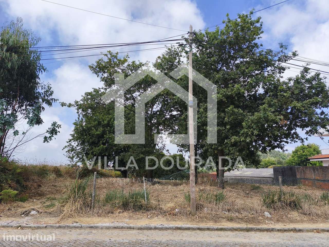 Terreno Urbano com 600 m2 Em vila Nova de Gaia - Grande imagem: 2/7