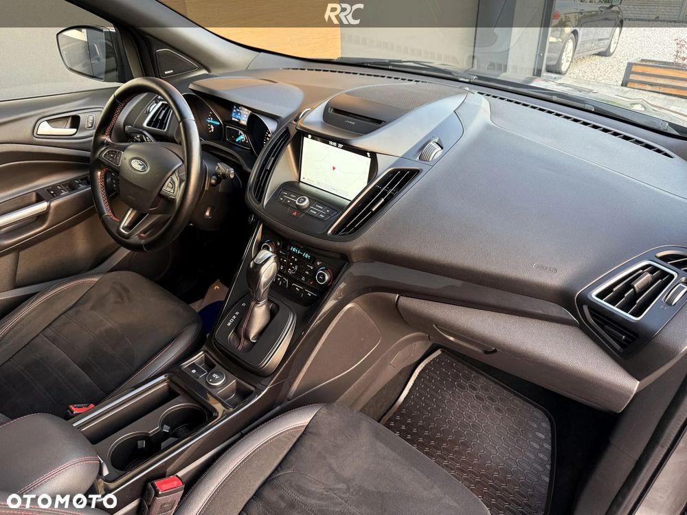 Ford Kuga 2.0 TDCi 4x4 ST-Line - 25