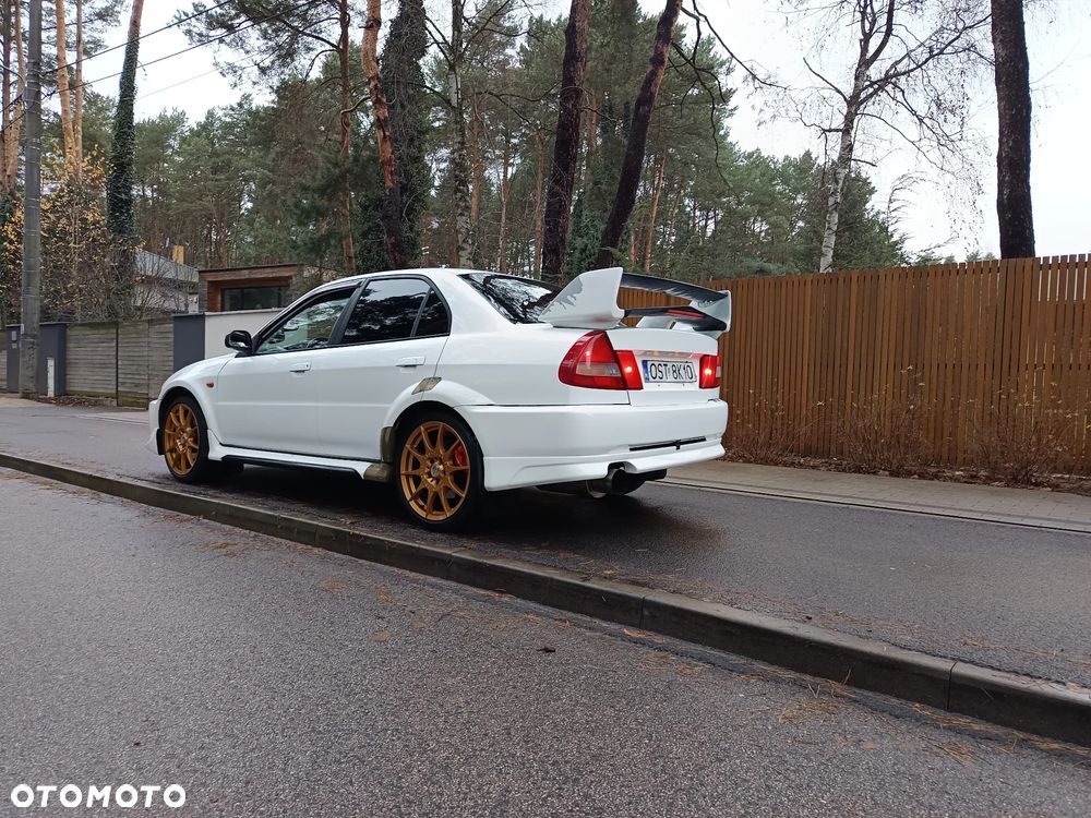 Mitsubishi Lancer Evolution - 14