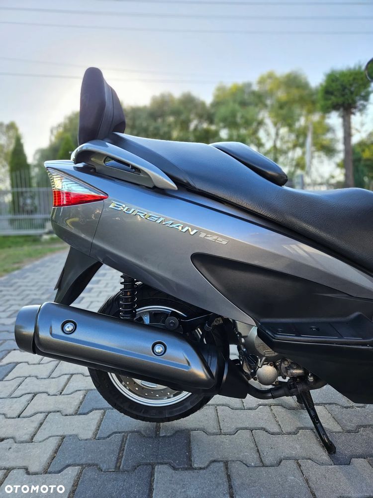 Suzuki Burgman - 3