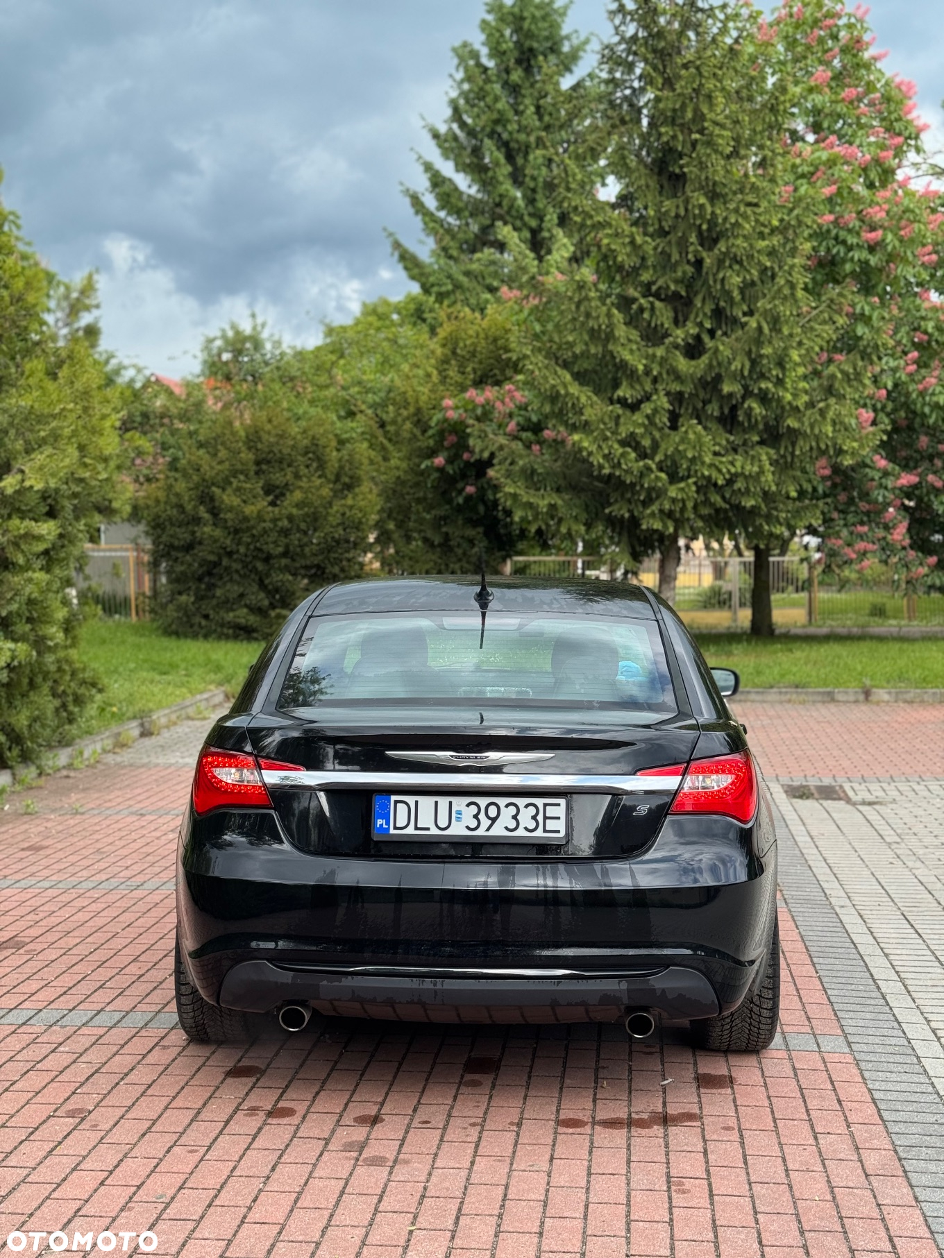 Chrysler 200 - 5
