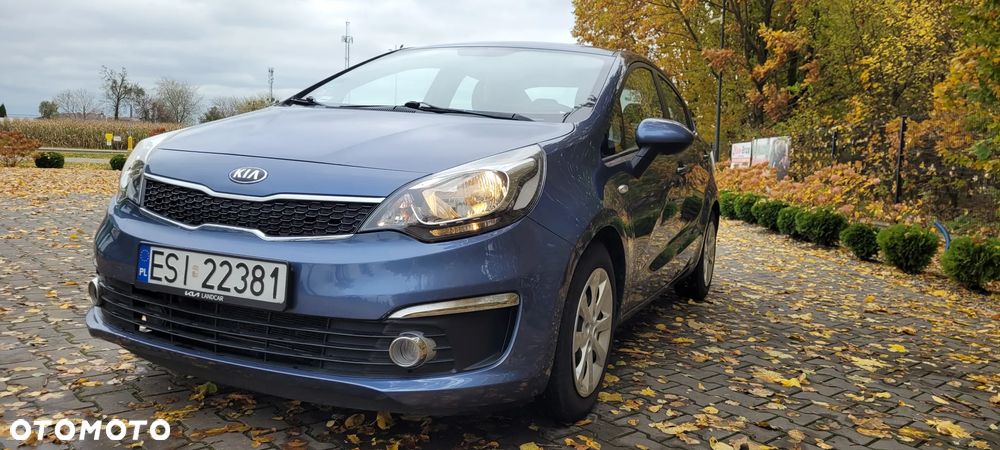 Kia Rio - 15
