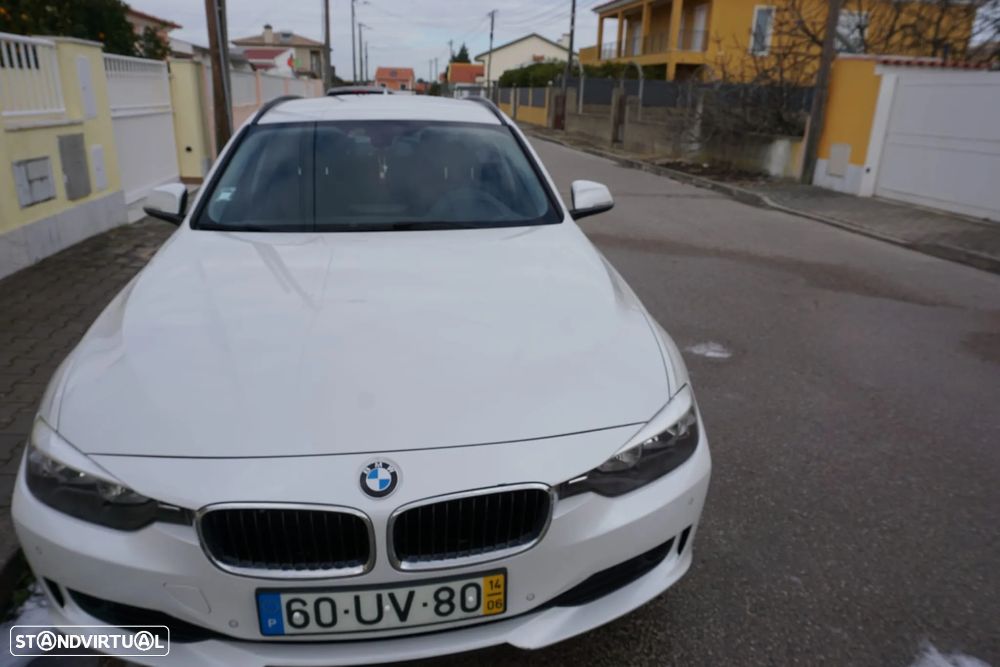 BMW 318 d Touring Luxury Line - 12