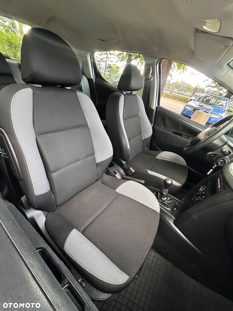 Peugeot 207 95 VTi Family - 30