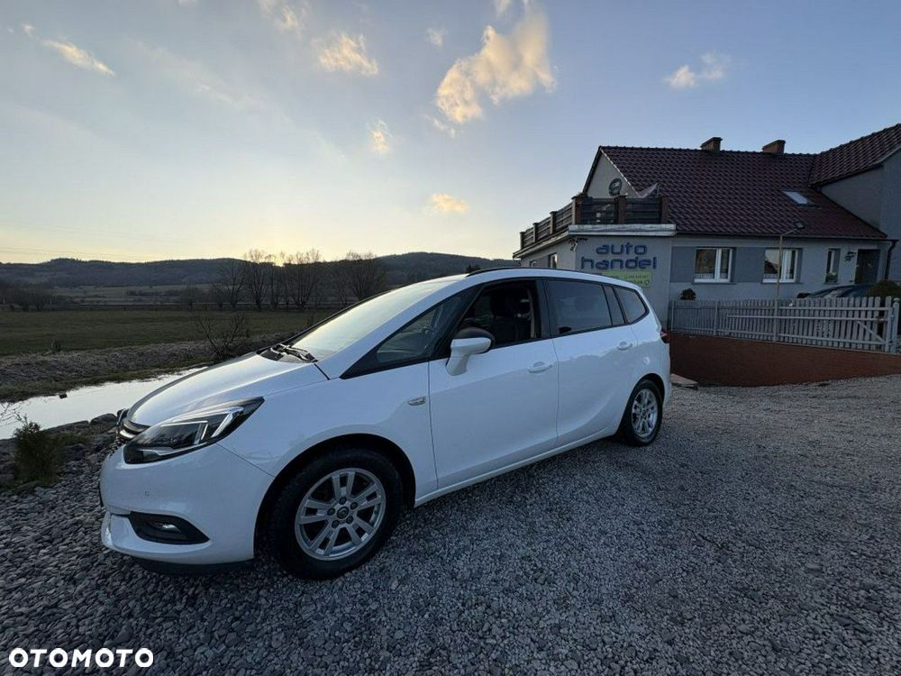 Opel Zafira - 12