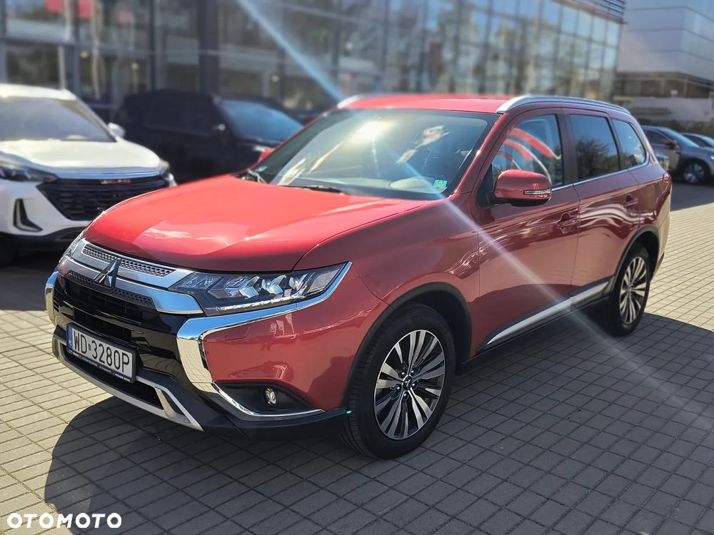 Mitsubishi Outlander 2.0 Intense + 4WD CVT - 1