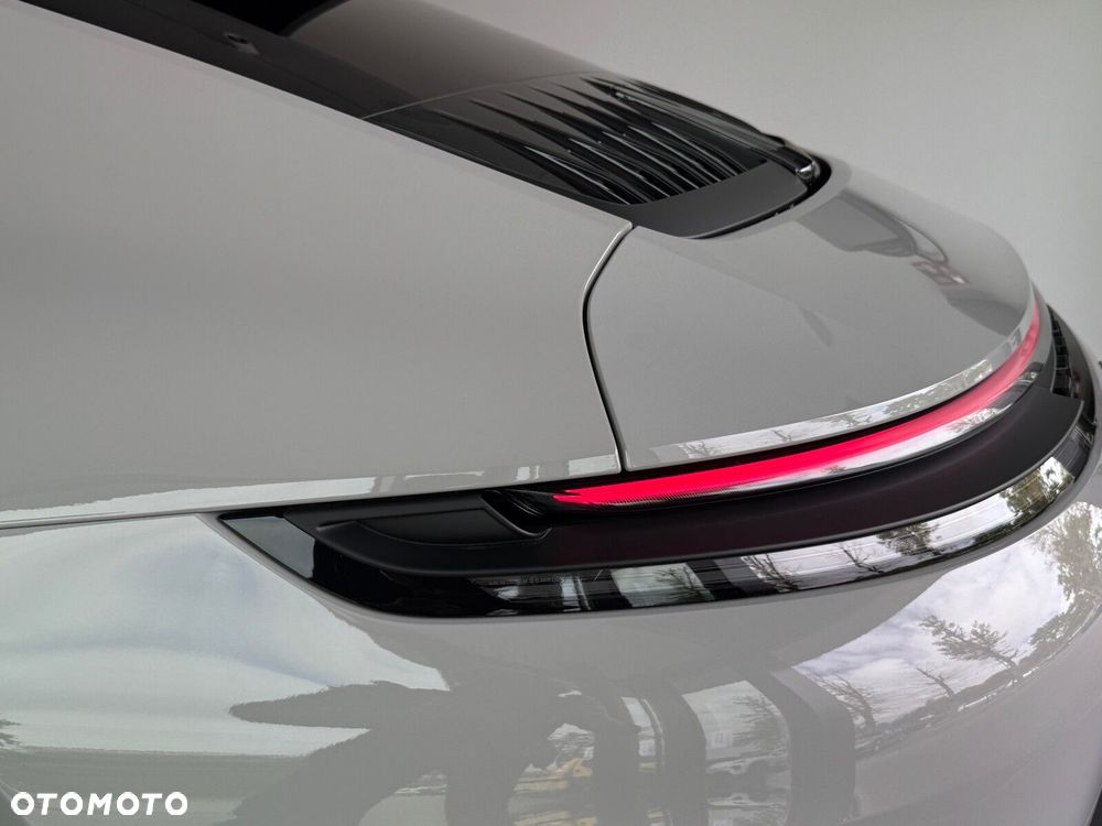 Porsche 911 - 9