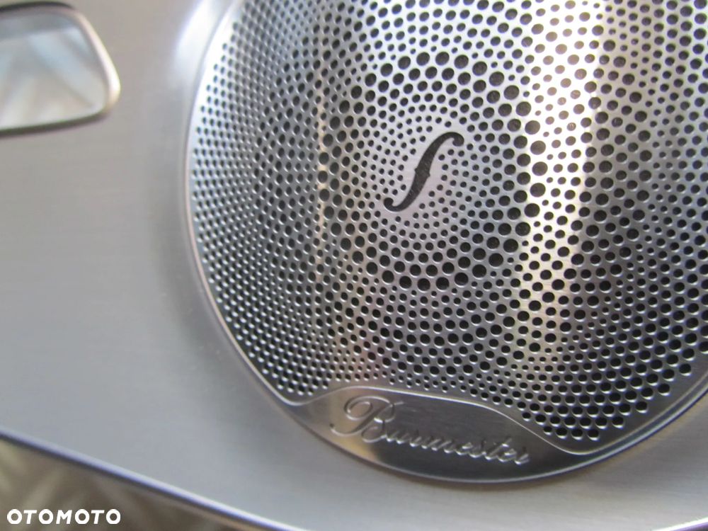 listwa 2537203700 - 2