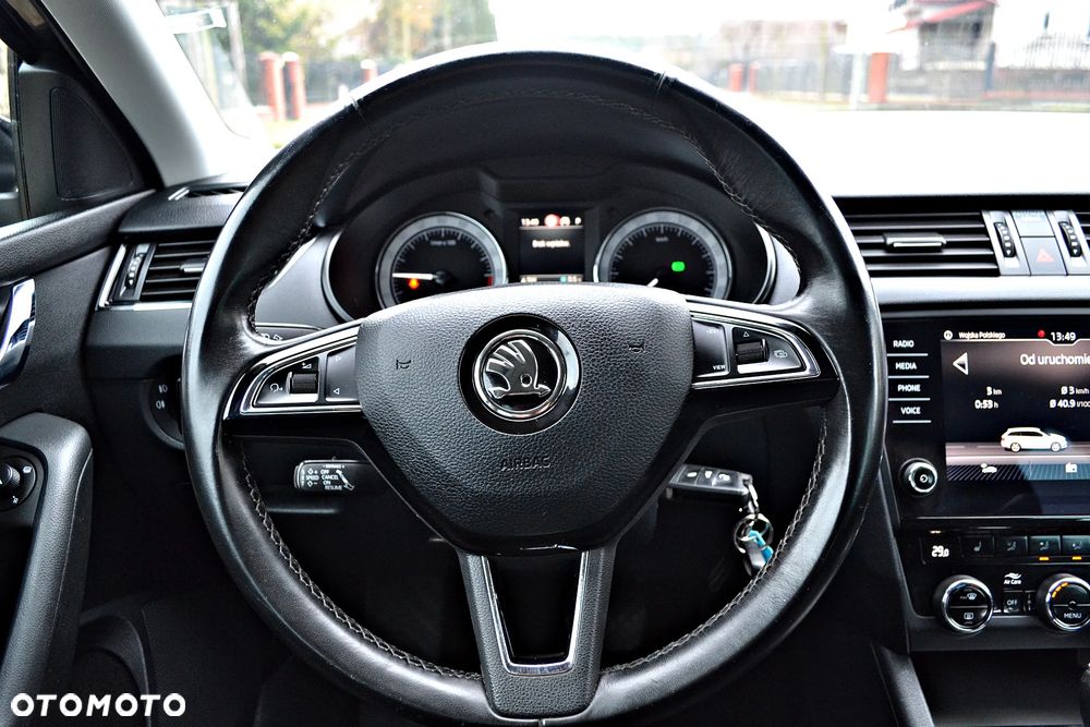 Skoda Octavia 2.0 TDI 4x4 DSG Clever - 37