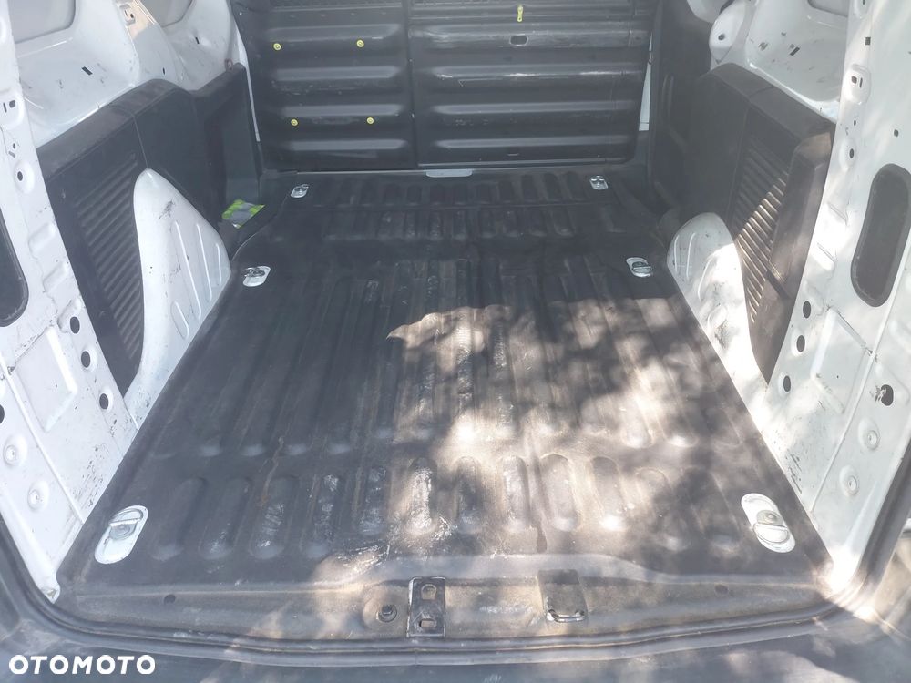 Citroën Berlingo - 12