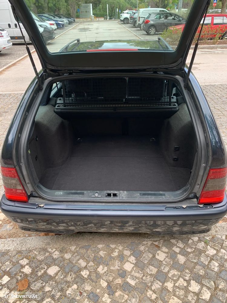 Mercedes-Benz C 180 Classic - 8