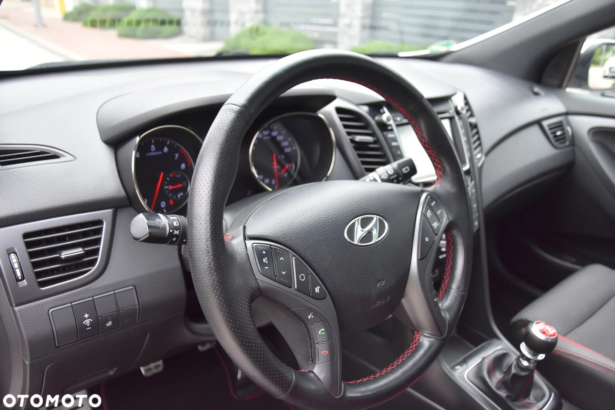 Hyundai i30 1.6 GDI Turbo Sport - 27