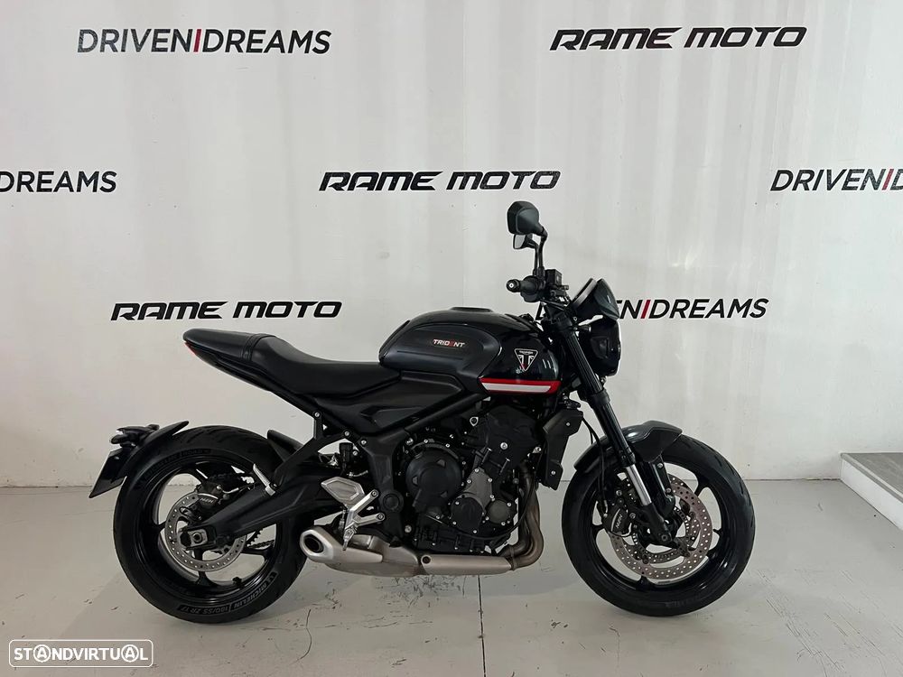 Triumph Trident 660 - 1