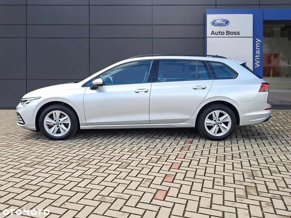 Volkswagen Golf VIII 2.0 TDI Life Plus - 2