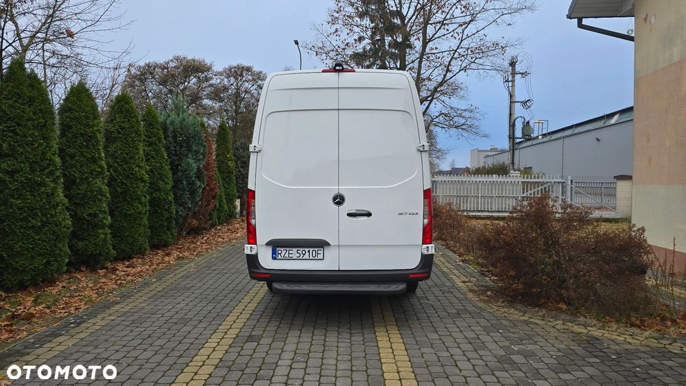 Mercedes-Benz SPRINTER MAX 317CDI - 4