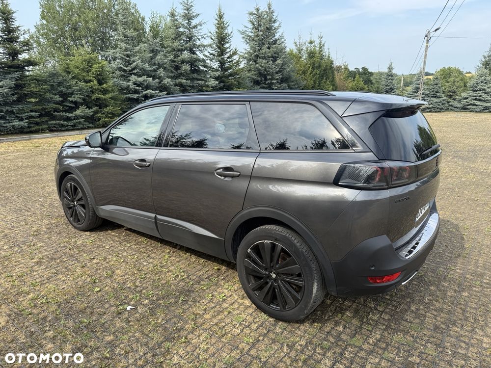 Peugeot 5008 - 3