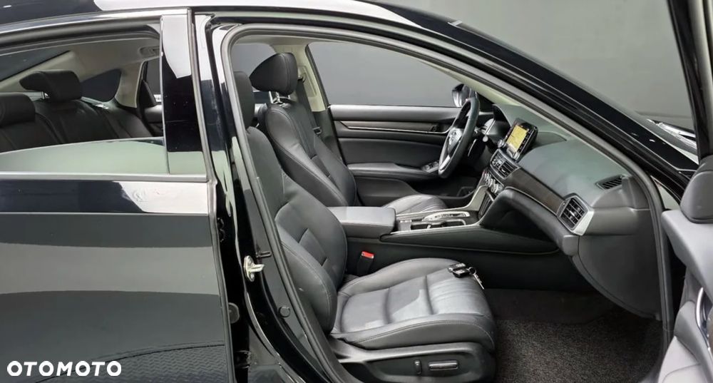 Honda Accord - 9