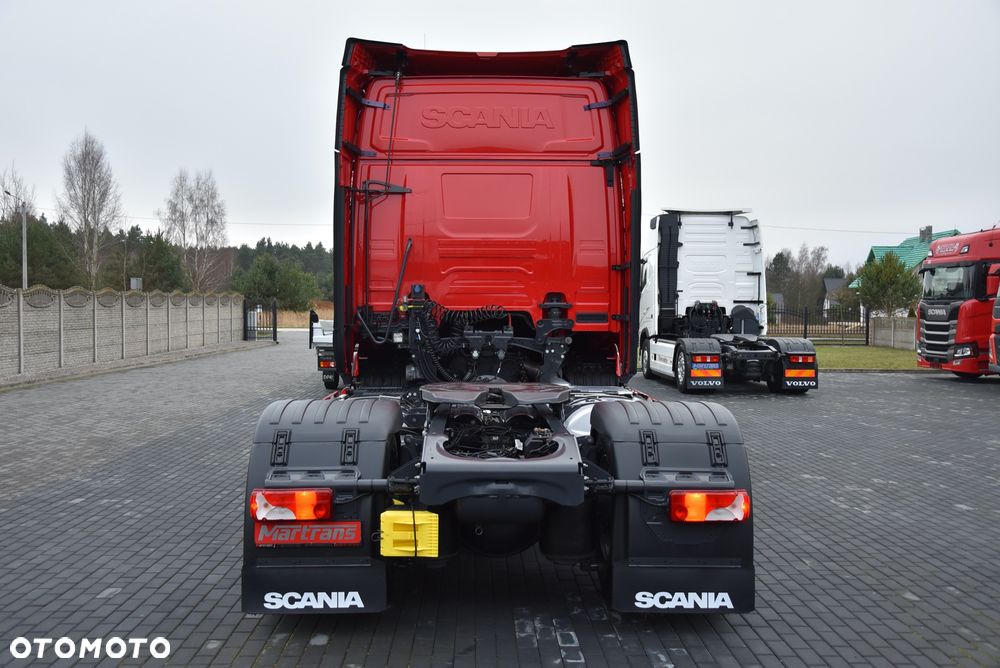 Scania R460 -SUPER- BOGATO WYPOSAŻONA / CAŁA NA PODUSZKACH / I PARK-COOL (KLIMA P.) 2023 / FULL LED / STANDARD / *Retarder* ! Jak nowa ! ! - 11