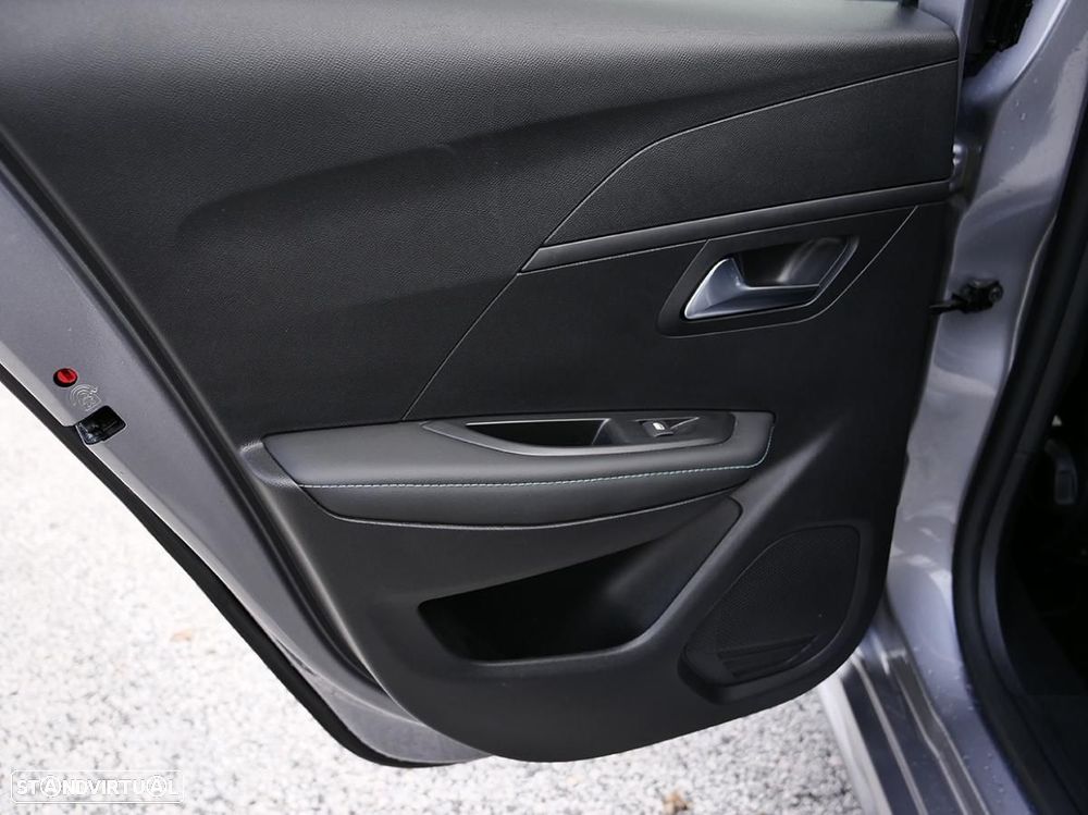 Peugeot e-208 50 kWh Active Pack - 26